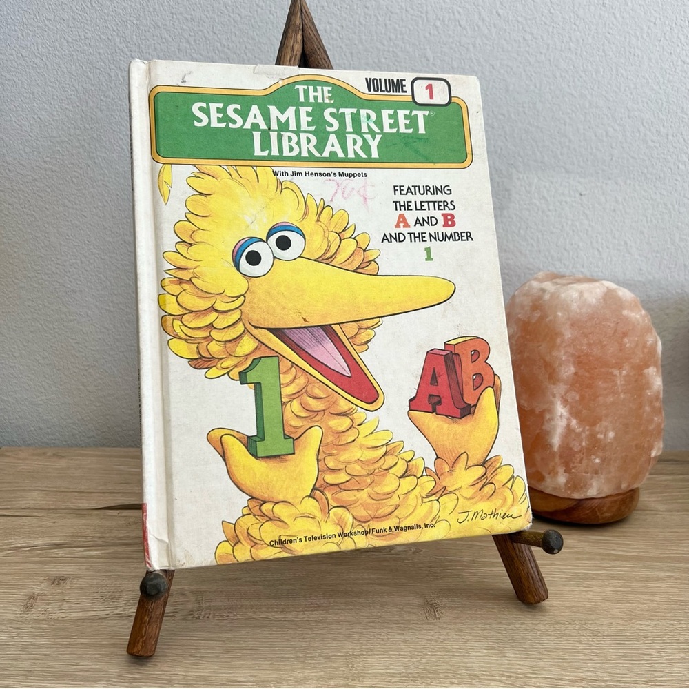 Vintage Sesame Street Library Volume 1 Book 1978 Big Bird A B 1 Funk & Wagnalls